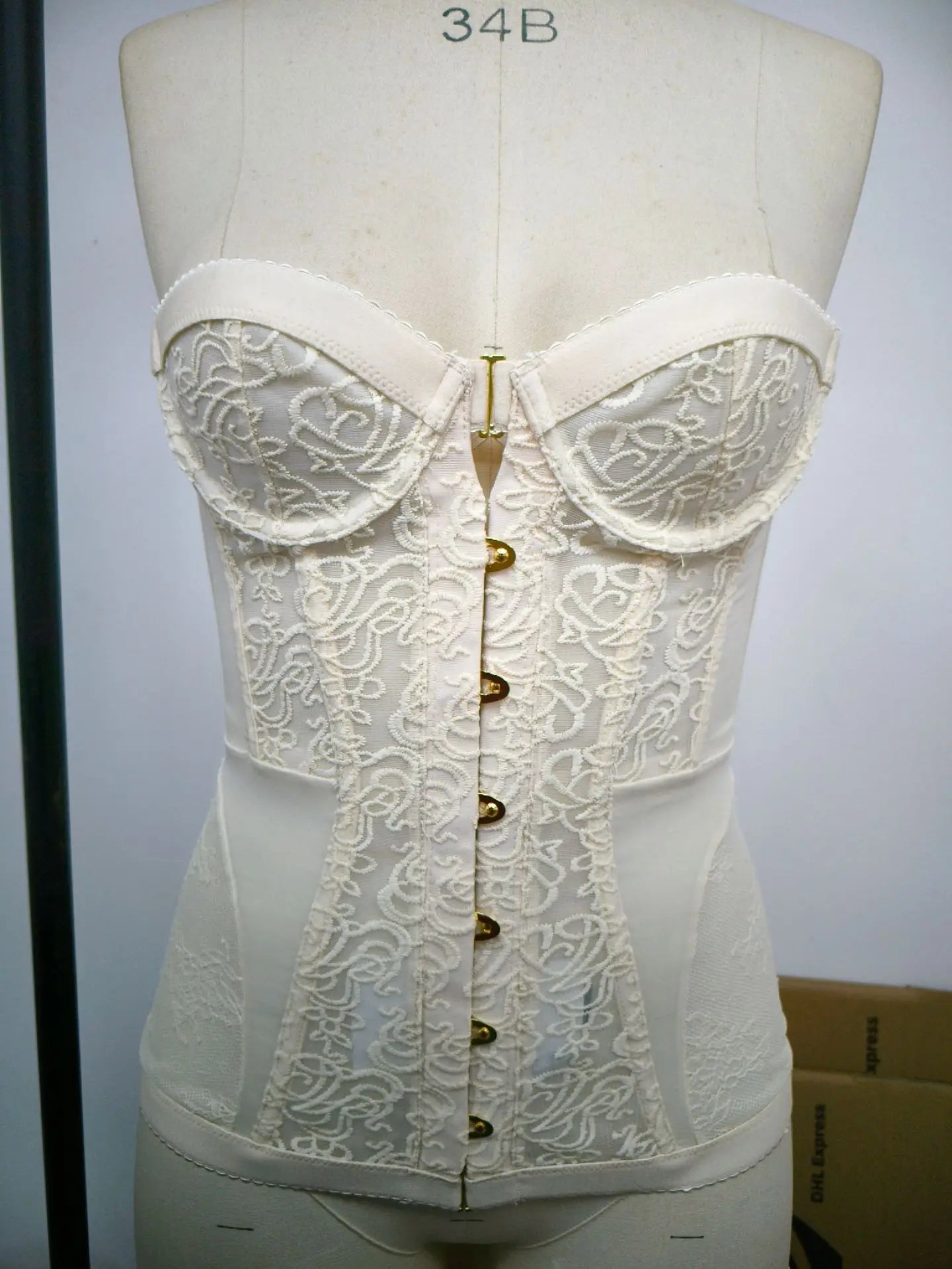 Spicy Girl Strapless Lace Hollow Out Corset Top Summer Style