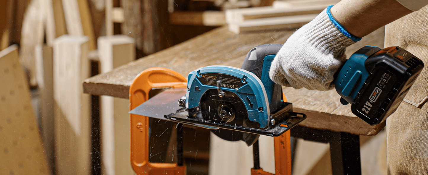 Seesii Cordless Mini Circular Saw Brushless 5000 RPM Compact